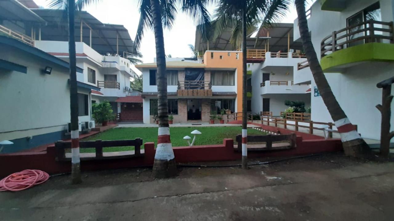 Ruturaj Inn Alībāg Exteriör bild